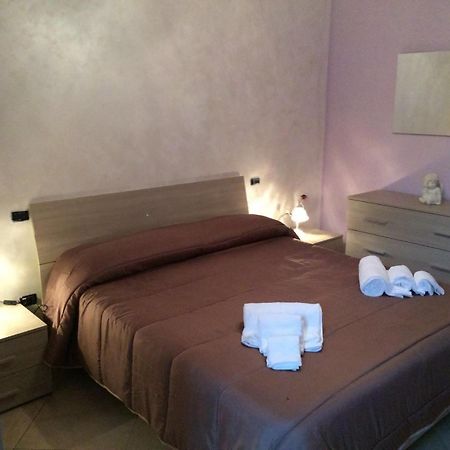 Il Giardino Della Contessa Apartment Isernia Luaran gambar