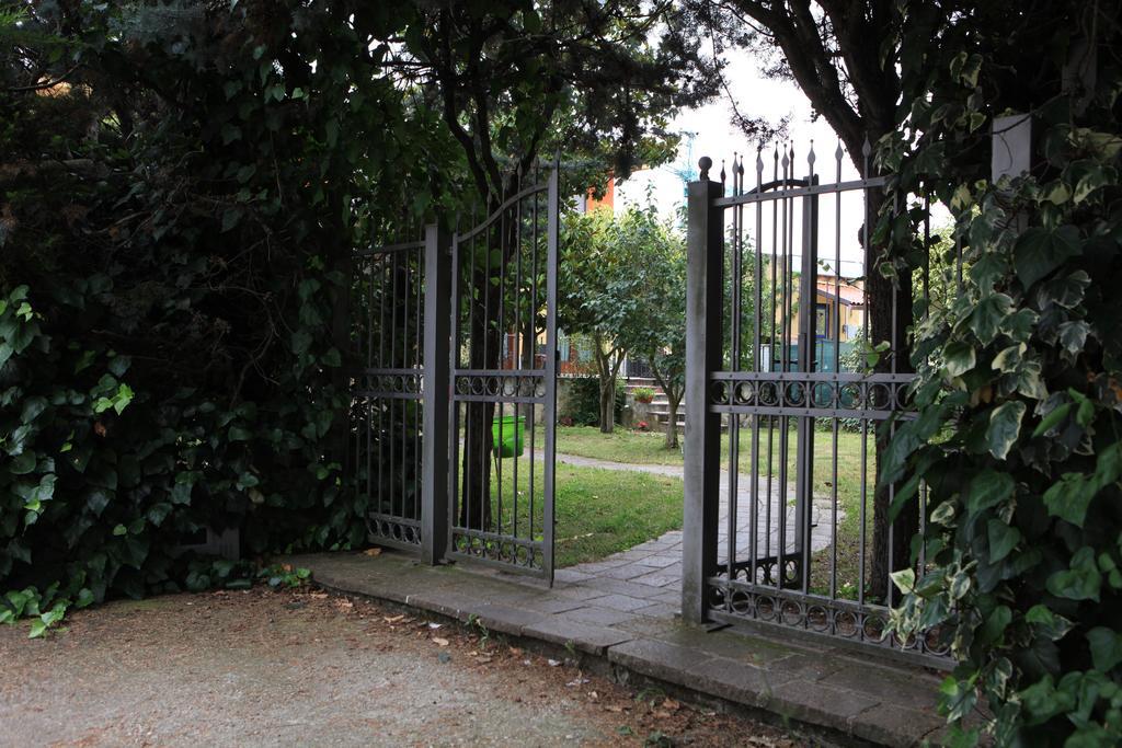Il Giardino Della Contessa Apartment Isernia Luaran gambar